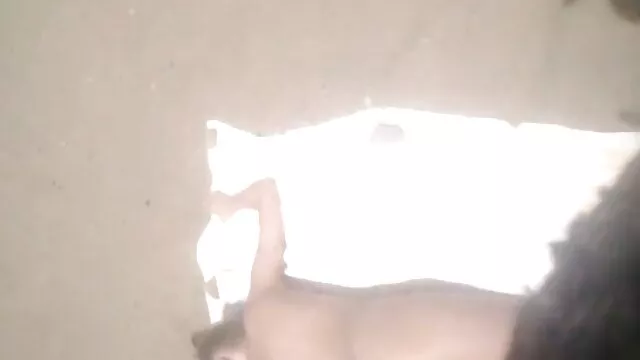 امرأة سكسى اجنبية يابانية لعق الرجل الحمار