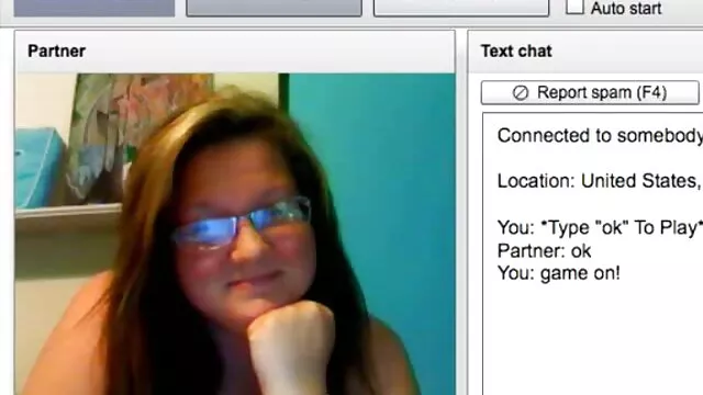 أمي الساخنة في الملابس مشاهدة افلام اجنبية سكس الداخلية الحمراء هو جائع الديك