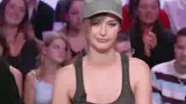 الإلهية الاستمناء افلام سحاق اجنبية