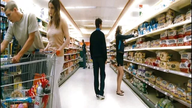 ادا سانشيز مشاهدة مقاطع سكس اجنبية يمارس الجنس مع شقراء جميلة