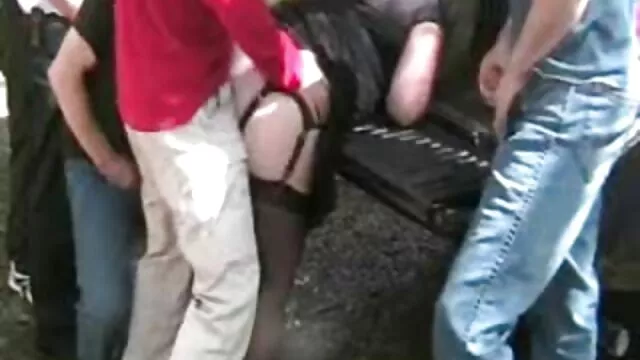 Kasagi cums من صور سكس اجنبية مترجمة هزاز handjob