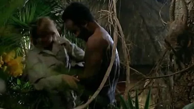 سلوتي مقاطع اجنبية جنسية الوحش الأسود