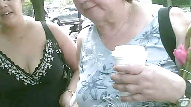 يظهر الجسم و يستمني فيديوهات سكسيه اجنبيه مع الأصابع